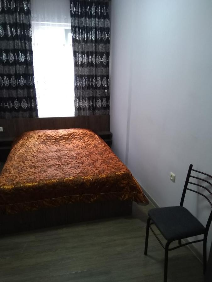 Hotel Flat in Batoumi Extérieur photo