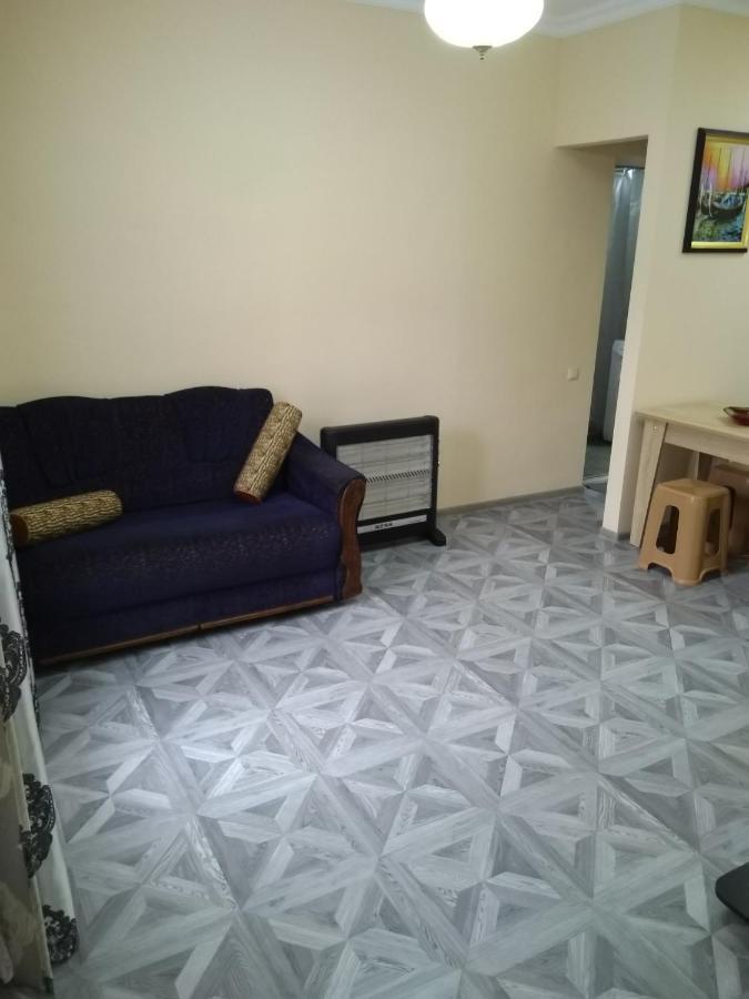 Hotel Flat in Batoumi Extérieur photo
